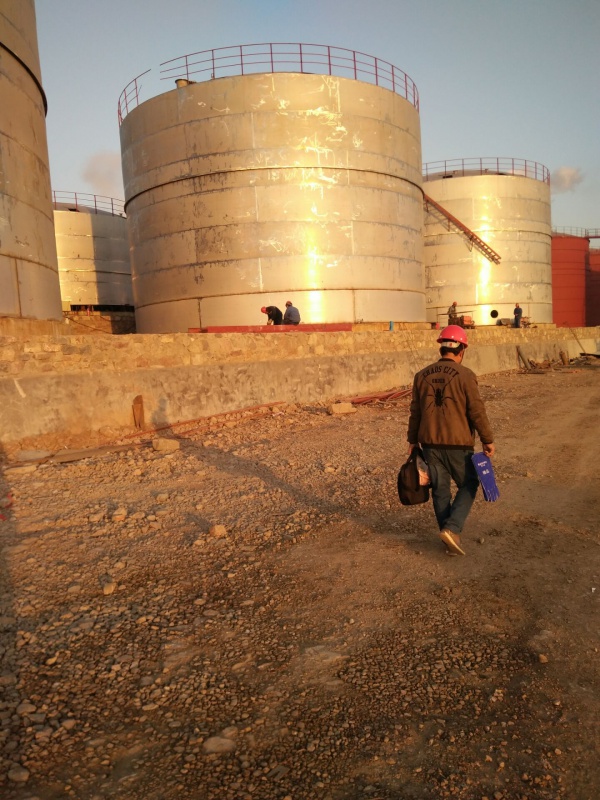 现场制作安装不锈钢储罐