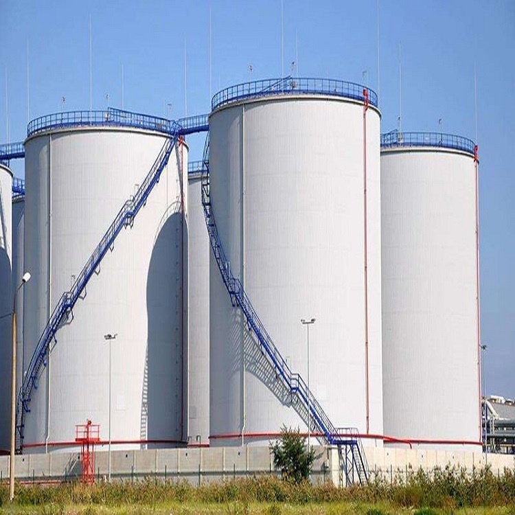 石蜡油储罐